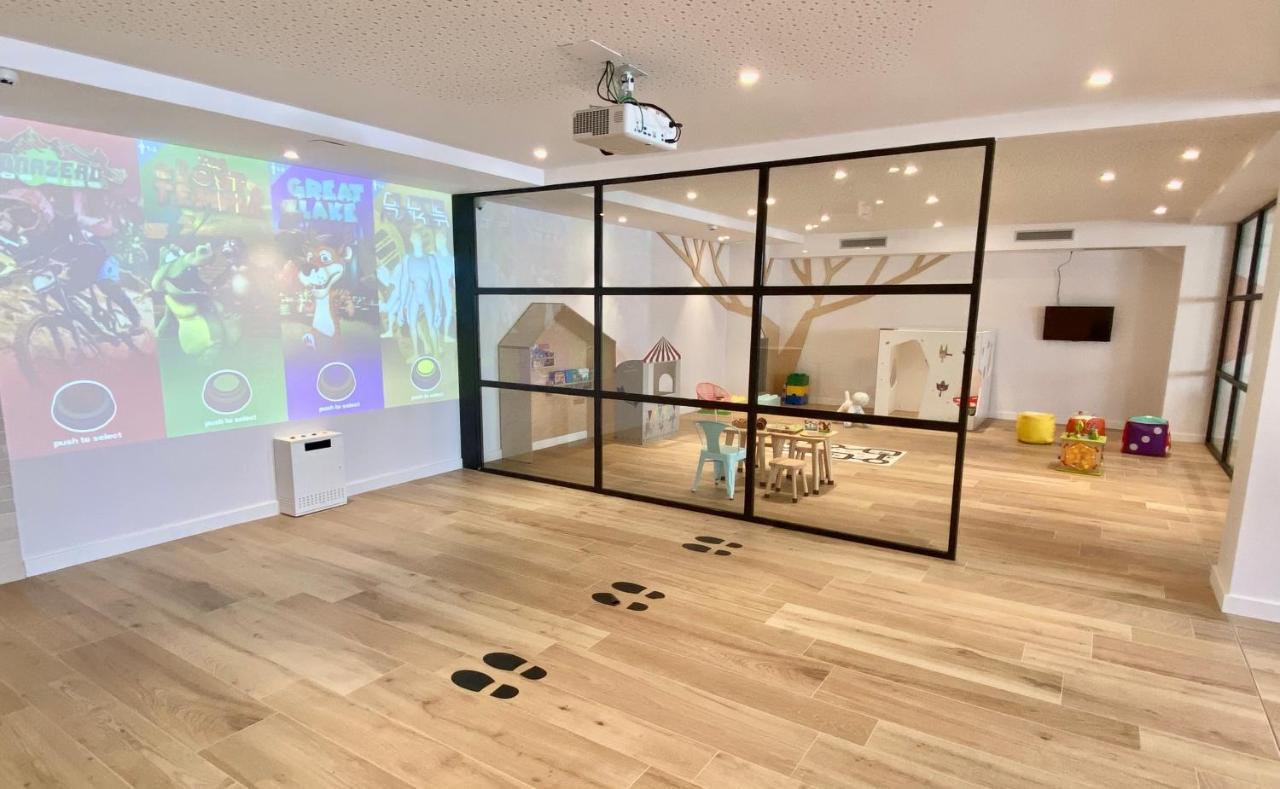 Apartahotel Dos Rios Aínsa Екстериор снимка