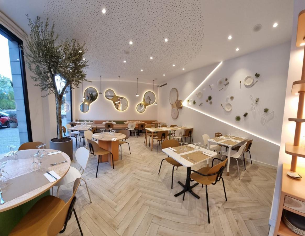 Apartahotel Dos Rios Aínsa Екстериор снимка