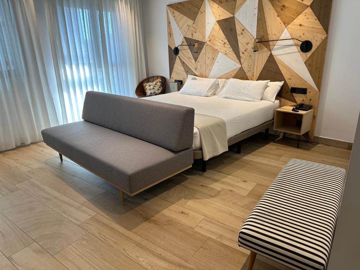 Apartahotel Dos Rios Aínsa Екстериор снимка