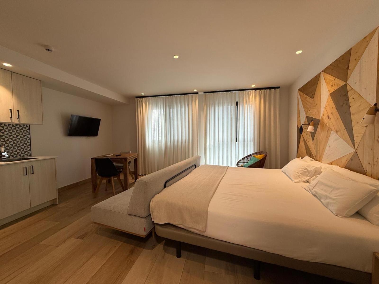 Apartahotel Dos Rios Aínsa Екстериор снимка